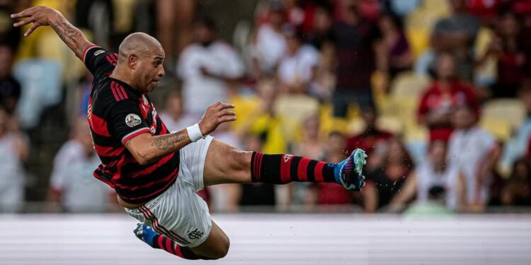 Veja como foi o jogo de despedida de Adriano Imperador, o eterno Didico