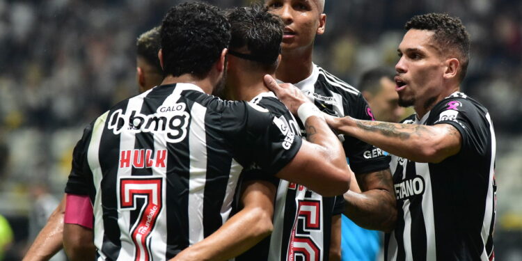 Como surgiu a rivalidade do Flamengo com o Atlético Mg?