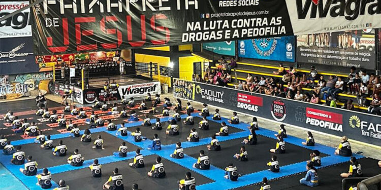 Instituto Faixa Preta de Jesus atende cerca de 500 alunos - Foto: Divulgação