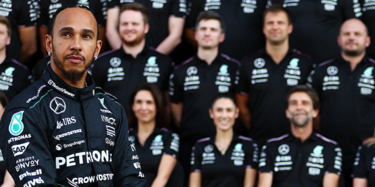 A despedida de Lewis Hamilton da Mercedes. Fonte: @f1