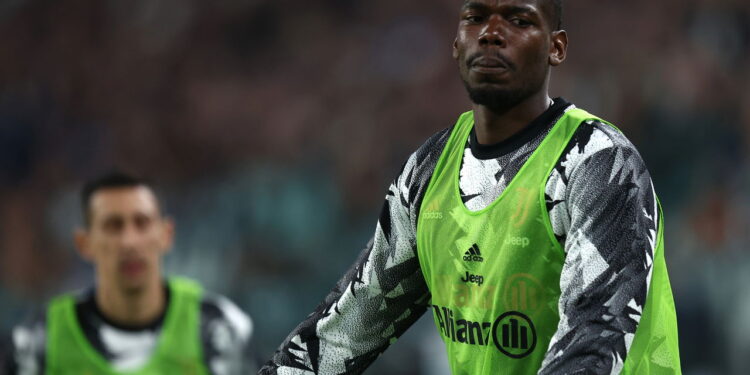 Jogador Paul Pogba no Aquecimento - Créditos: depositphotos.com / canno73