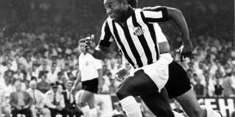 1.283 ols? Conheça o impressionante legado de Pelé!