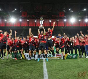 Sem capital! Interior assume protagonismo no futebol do Paraná