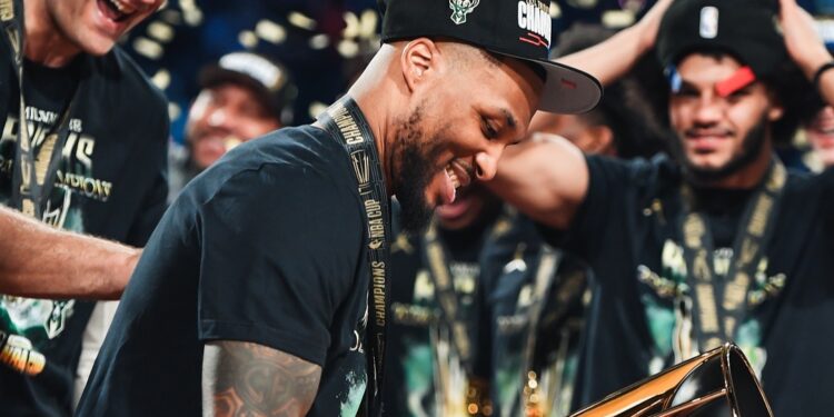 Créditos: @bucks