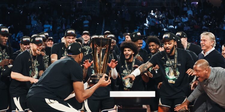 Créditos: @bucks