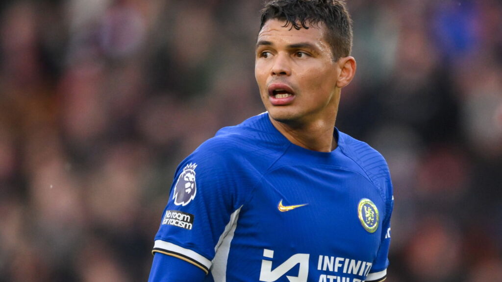 Por Que Thiago Silva Rejeitou a Premier League e Escolheu o Fluminense?