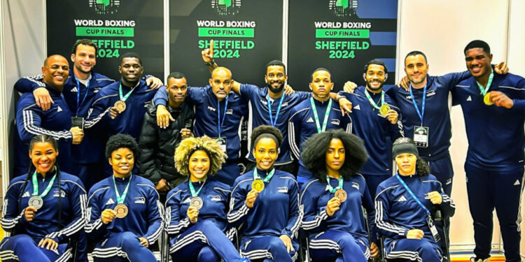 Brasileiros foram os destaques na Inglaterra - Foto: Divulgação/CBBoxe