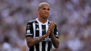 Cenários de rebaixamento do Brasileirão 2024.