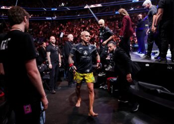 Charles Do Bronx no UFC 300, antes de luta contra Tsarukyan