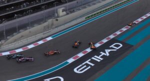 Acidente durante corrida de Abu Dhabi - Fonte: @f1