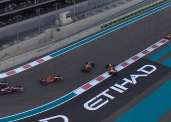 Acidente durante corrida de Abu Dhabi - Fonte: @f1