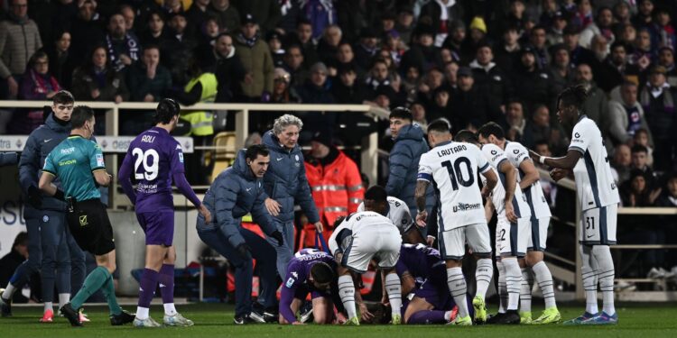 Fiorentina fala sobre situação de Bove.