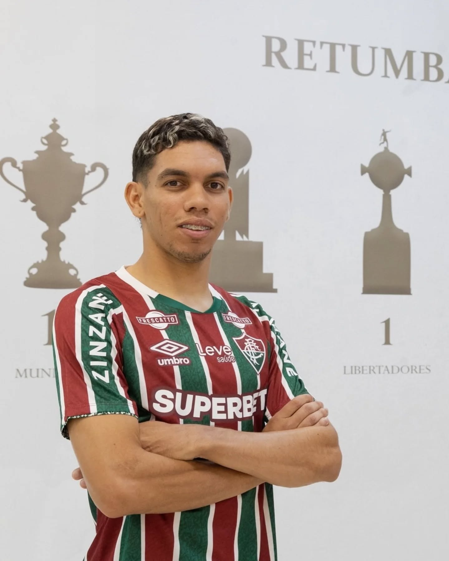 Paulo Baya com camisa do Fluminense - Fonte: @fluminensefc