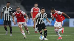 Internacional x Botafogo pelo Brasileirão: saiba onde assistir