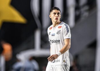 Jair atuando pelo Santos - Fonte: @jaircunhaa