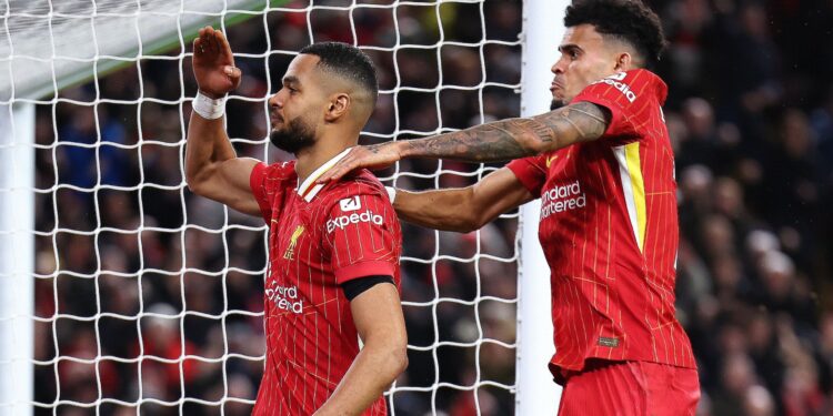 Liverpool apenas empata com o Fulham, jogando em Anfield