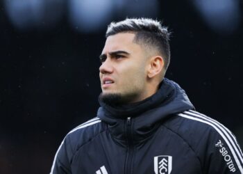 Alvo do Palmeiras, Andreas Pereira em ação pelo Fulham