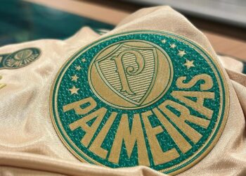 Palmeiras abre espaço com oito saídas e intensifica busca por reforços para 2025