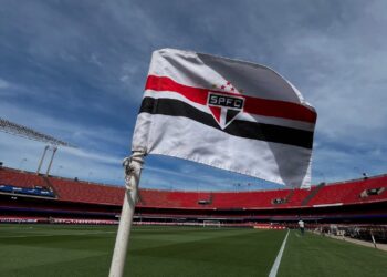 Bandeirinha do São Paulo - Fonte: @saopaulofc