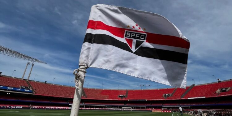 Bandeirinha do São Paulo - Fonte: @saopaulofc