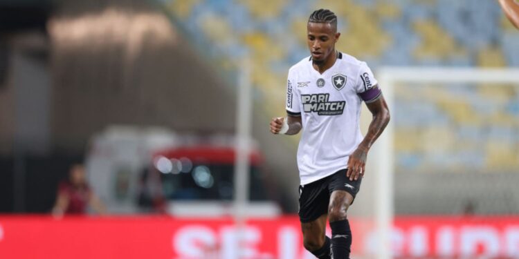Tchê Tchê, ex-jogador do Botafogo
