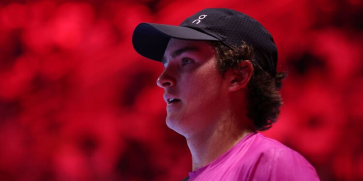 João Fonseca, tenista brasileiro, durante o Next Gen ATP Finals