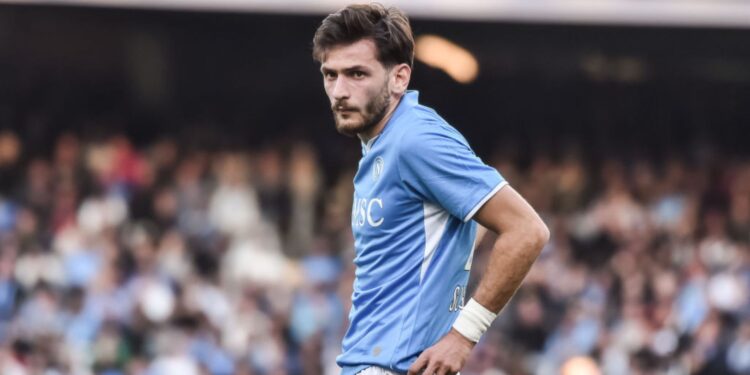 Khvicha Kvaratskhelia, novo atacante do PSG