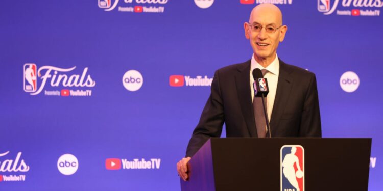 Adam Silver, comissário da NBA, em entrevista coletiva antes das Finais de 2024