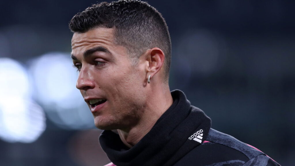 Cristiano Ronaldo pode jogar no Brasil e não descarta saída do Al-Nassr, diz jornal