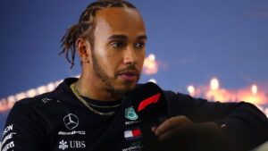 Intensidade e talento: o confronto épico de Hamilton e Verstappen na Fórmula 1!