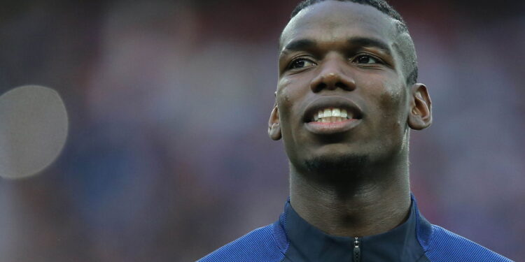 Negociações escondidas que só vieram à tona por vazamentos na mídia no futebol