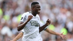 Luiz Henrique comemorando gol do Botafogo na final da Libertadores