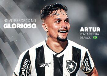 Artur no Botafogo - Fonte: @botafogo