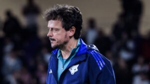 Fernando Diniz, técnico do Cruzeiro.