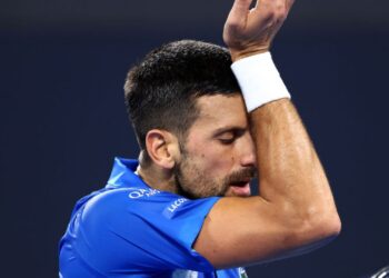 Djokovic lamentando atuação ruim diante de Opelka no ATP de Brisbane