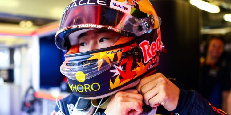 Yuki Tsunoda, piloto da Racing Bulls, na F1.