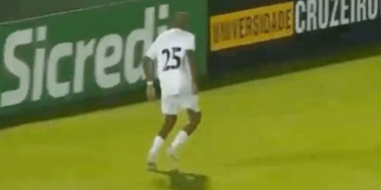 Juninho, filho de Robinho.