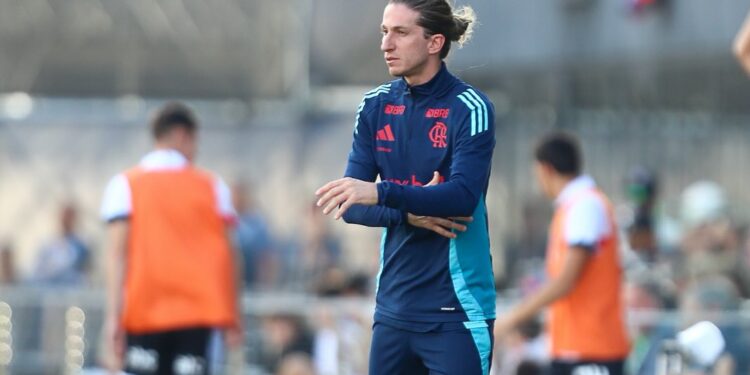 Filipe Luís como treinador do Flamengo - Fonte: @flamengo