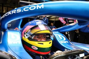 Jacques Villeneuve em carro da Alpine - Fonte: @jacques_villeneuve