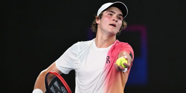 João Fonseca em ação no Australian Open
