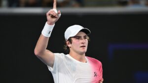 João Fonseca atinge feito no Australian Open.