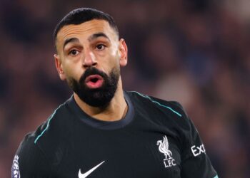 Liverpool se destaca entre os jogos do dia.
