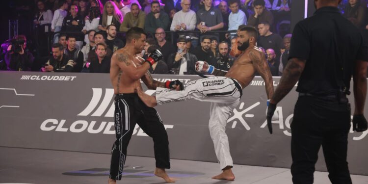 Luan Miau venceu a segunda seguida - Foto: Divulgação/Karate Combat