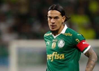 Confira as novidades do mercado da bola.