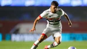 William Gomes, envolvido no mercado da bola.
