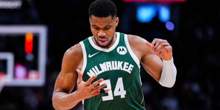 Giannis nos Bucks.