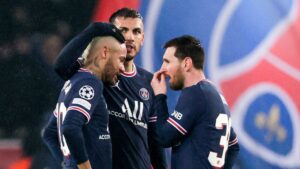 Neymar, Messi e Leandro Paredes, alvo do Santos na janela de transferências