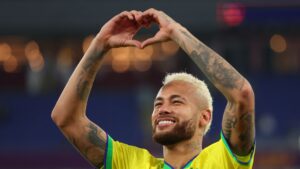 Neymar no Santos: jogadores comentam o retorno do craque ao Brasi