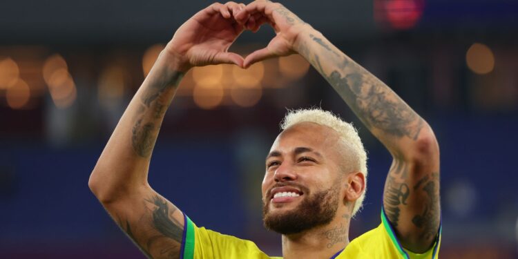 Neymar no Santos: jogadores comentam o retorno do craque ao Brasi