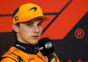 Oscar Piastri, piloto da McLaren na F1.